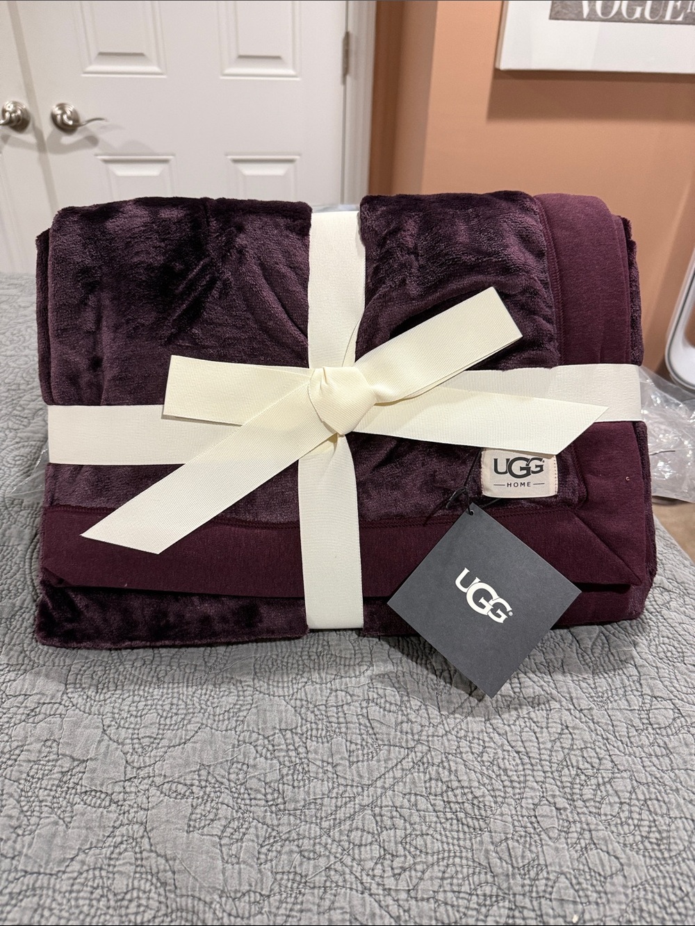NWT UGG Home Plush Throw Blanket - Port Heather